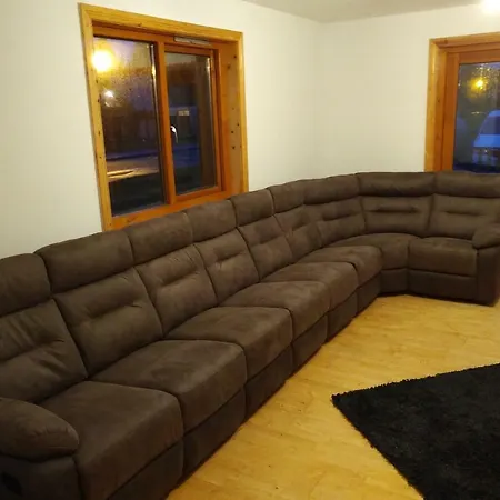 14 Drumcoura Feriehus *
