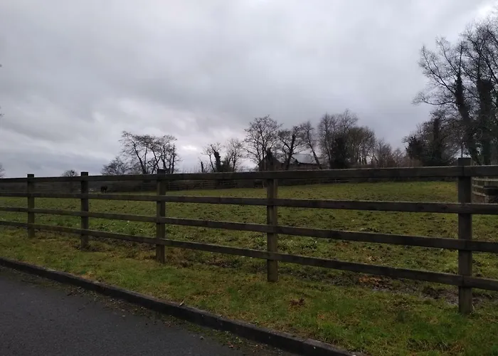 14 Drumcoura Semesterbostad